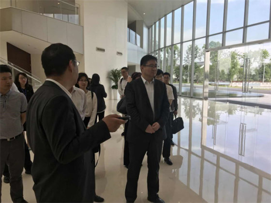 中国电子技术标准化研究院与协鑫集团、中关村联盟达成战略合作协议